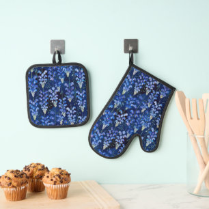 Texas Bluebonnets Blue Wild Flowers Pattern Oven Mitt & Pot Holder Set