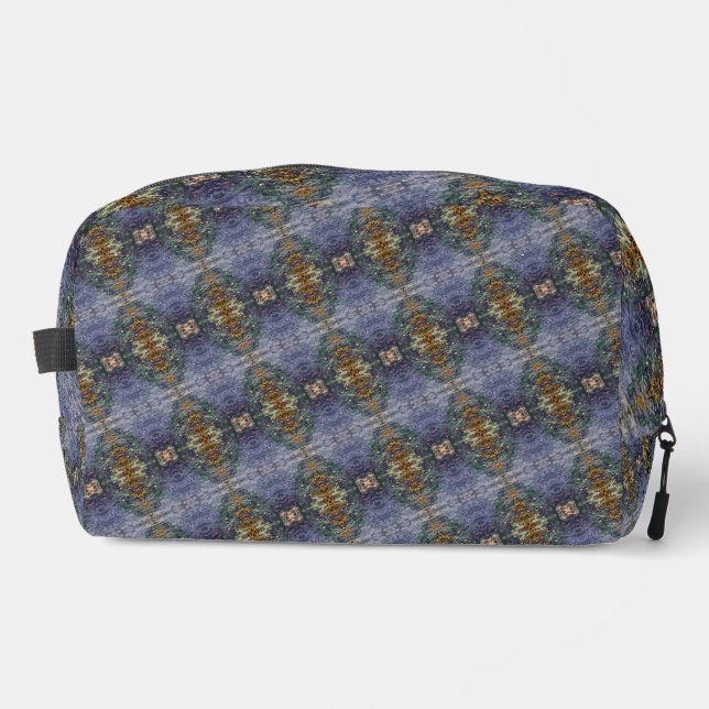 Texture #3 of the work Dawn Dopp Kit (Front)