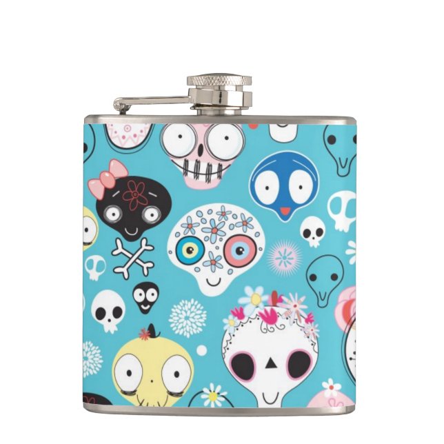 Texture laughing skull hip flask (Front)