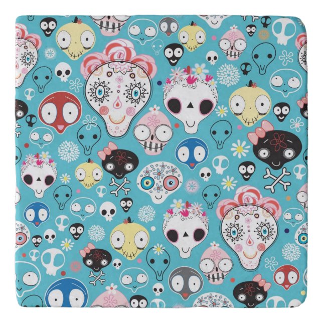 Texture laughing skull trivet (Front)