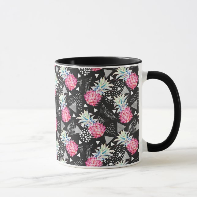 Textured Triangle Pineapple Pattern Mug (Right)