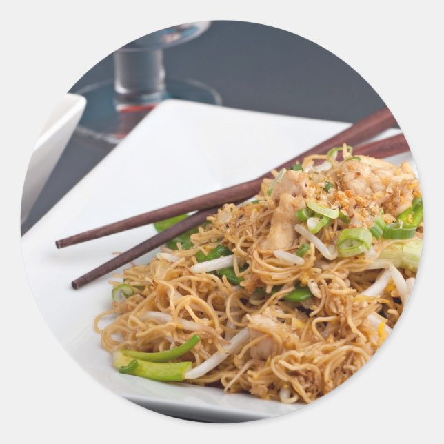Thai Food Lo Mein Noodles Dish Classic Round Sticker (Front)