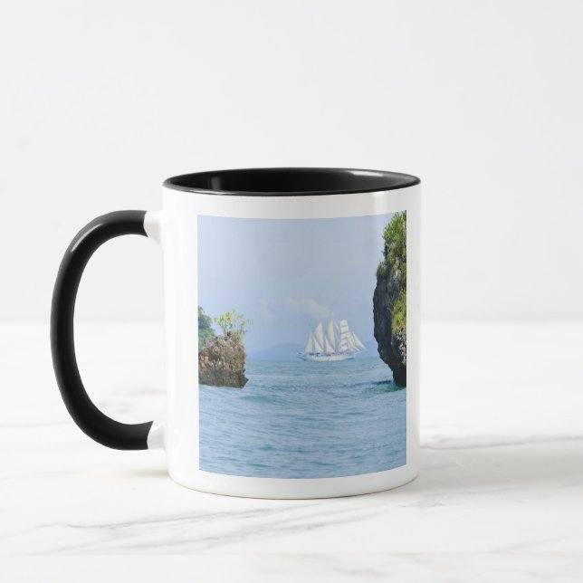 Thailand, Andaman Sea. Star Fyer clipper ship 2 Mug (Left)
