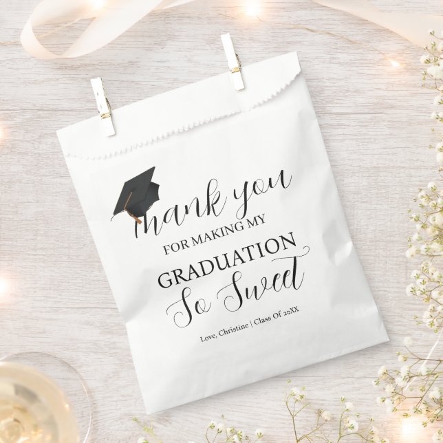 Thank you for making graduation party so sweet favor bag (Clipped)