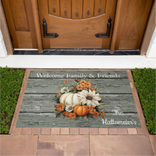 Thanksgiving Welcome Friends & Family Green Wood Doormat