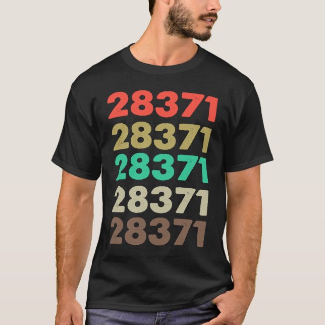 That Says 28371 Retro Zip code Zipcode  28371 T-Shirt (Front)