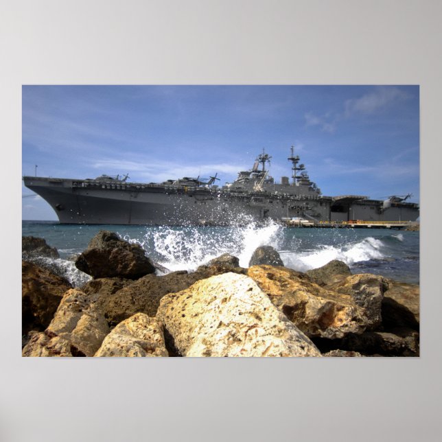 The amphibious assault ship USS Kearsarge Poster (Front)
