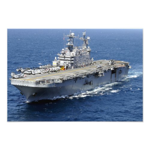 The amphibious assault ship USS Peleliu Photo Print