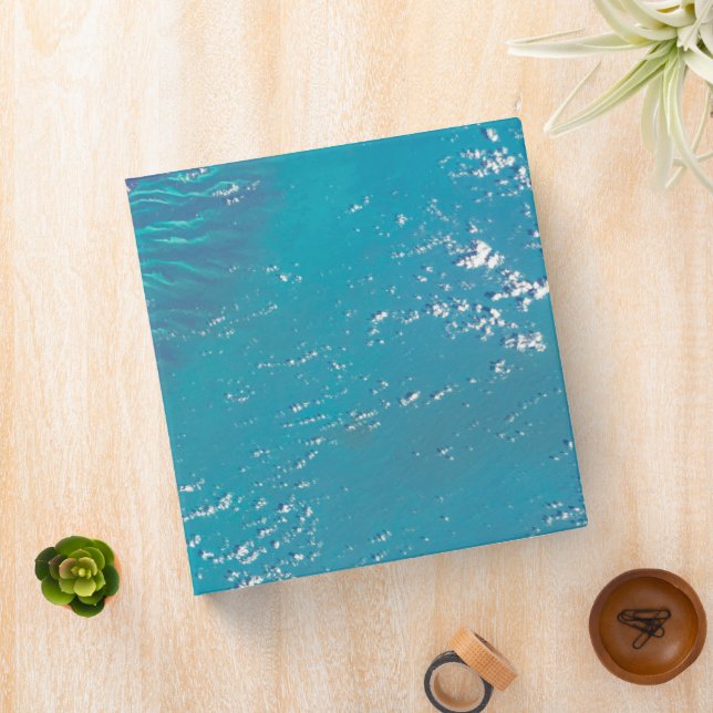 The Atlantic Ocean Off The Coast Of The Bahamas 3 Ring Binder (In Situ)