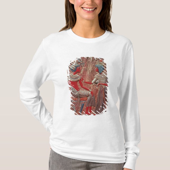 The back of the throne of Tutankhamun T-Shirt (Front)