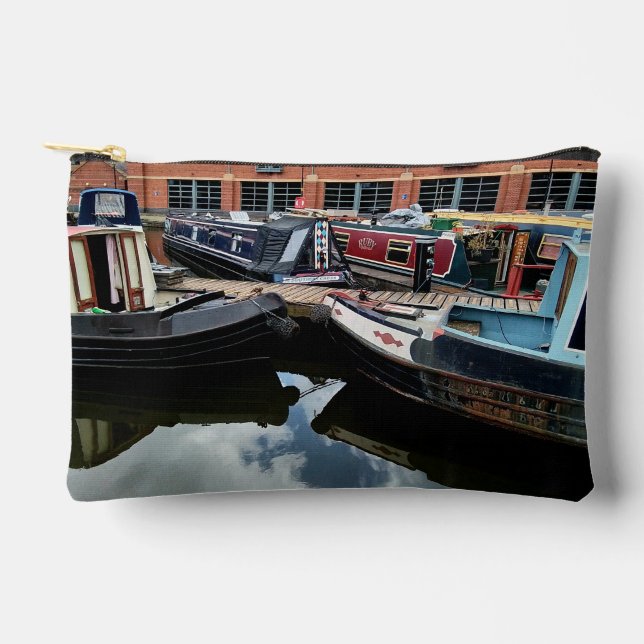 The boats accessory pouch (Front)