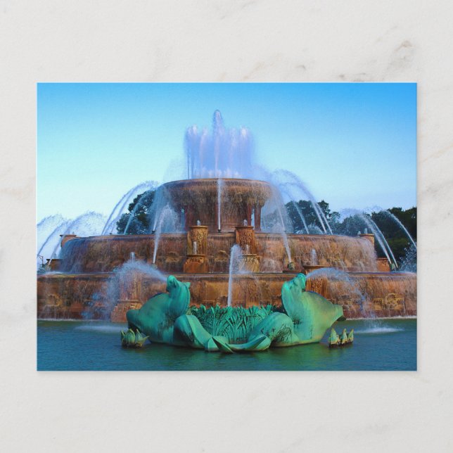 the Buckingham Fountain - Chicago Postcard (Front)