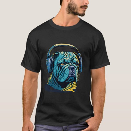 The bulldog looks so cool wearing headphones T_Shirt