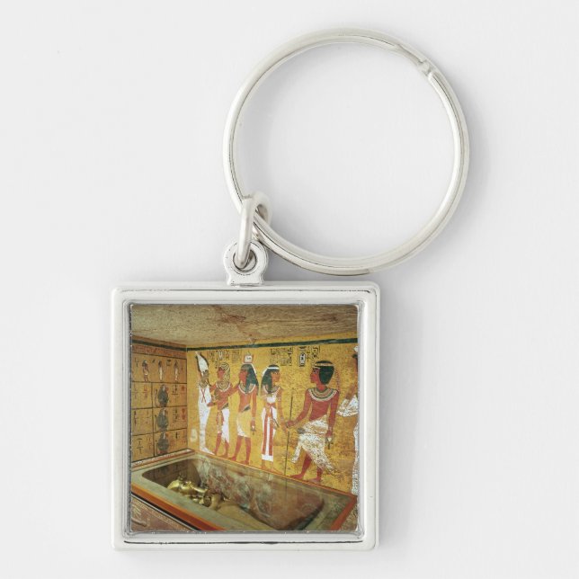The burial chamber in the Tomb of Tutankhamun Keychain (Front)