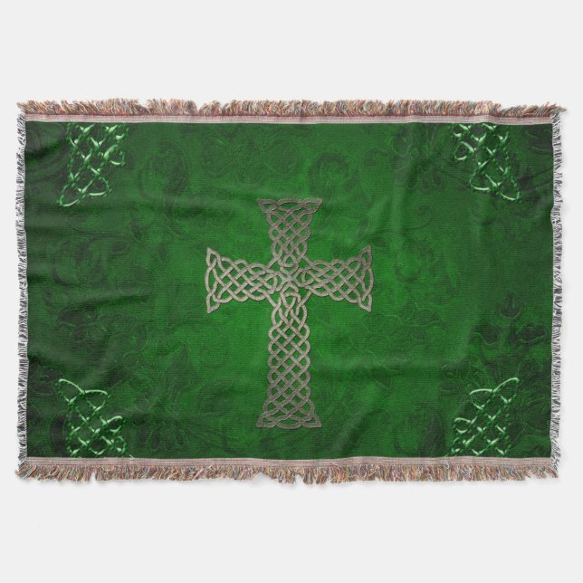 The celtic cross throw blanket (Front)