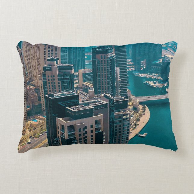 The city accent pillow (Front)