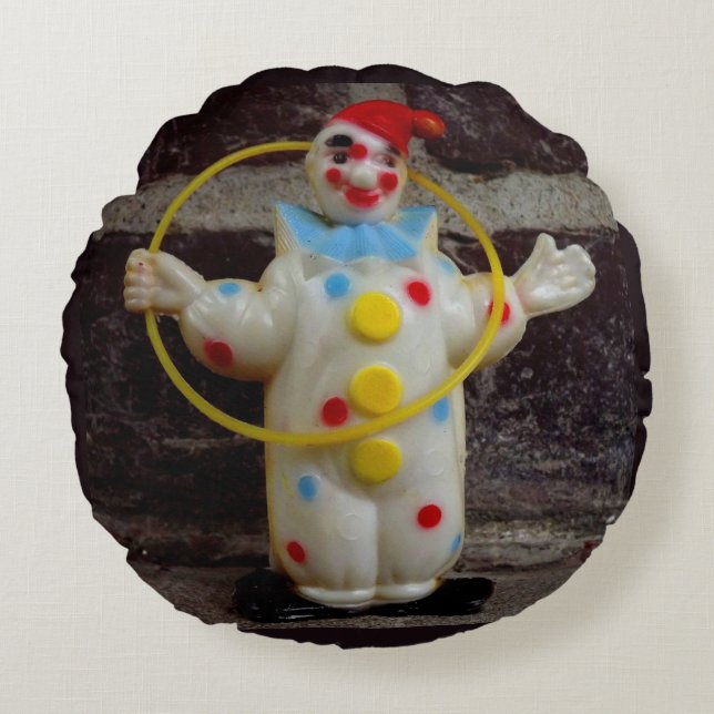 The Clown Round Pillow (Front)