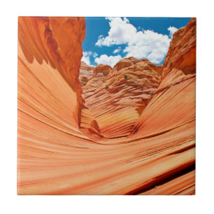 The Colors of the Wave Tile