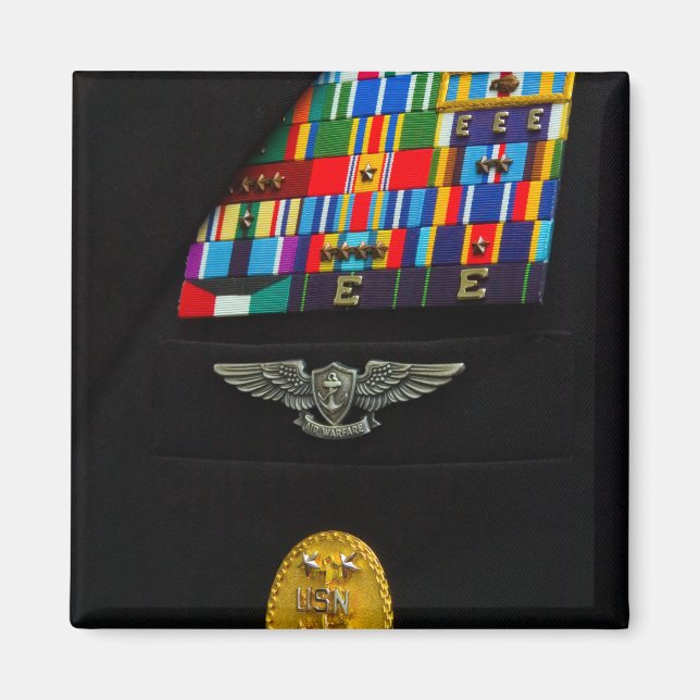 The command master chief badge magnet (Front)