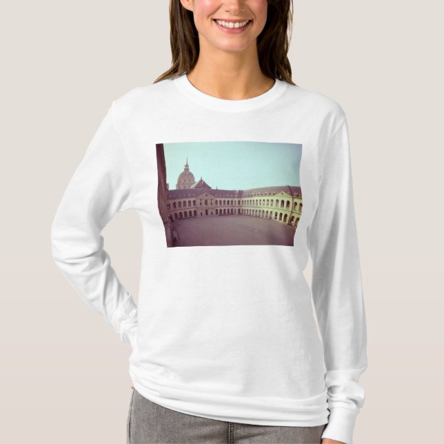 The Cour d'Honneur, built 1679-1706 T-Shirt (Front)