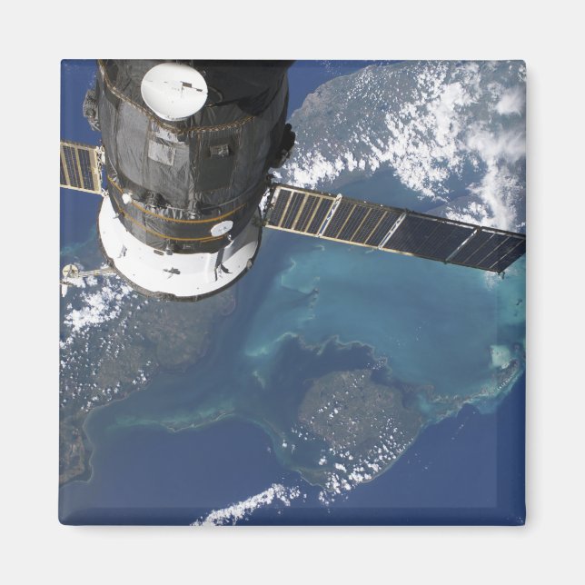 The docked Progress 22 spacecraft Magnet (Front)