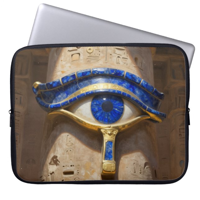 The Egyptian Eye´6 Laptop Sleeve (Front)
