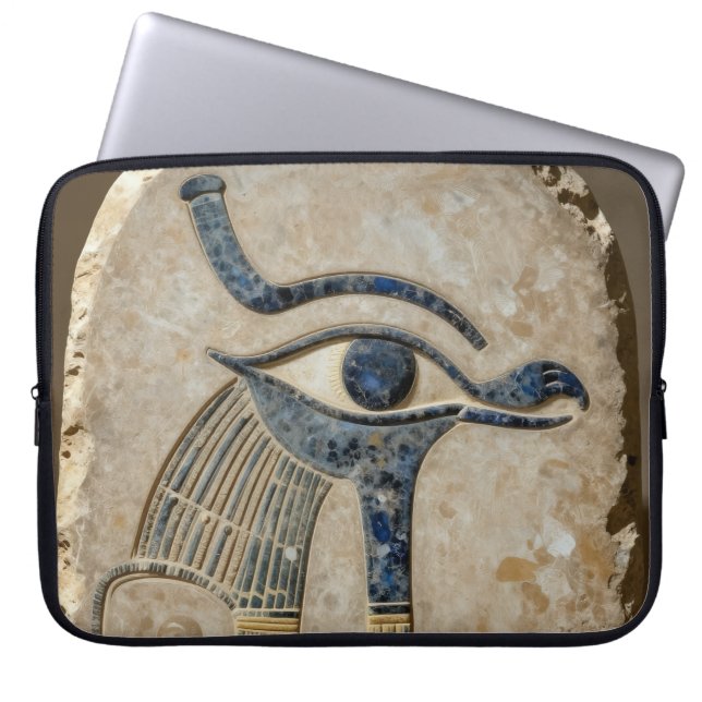 The Egyptian Eye´8 Laptop Sleeve (Front)