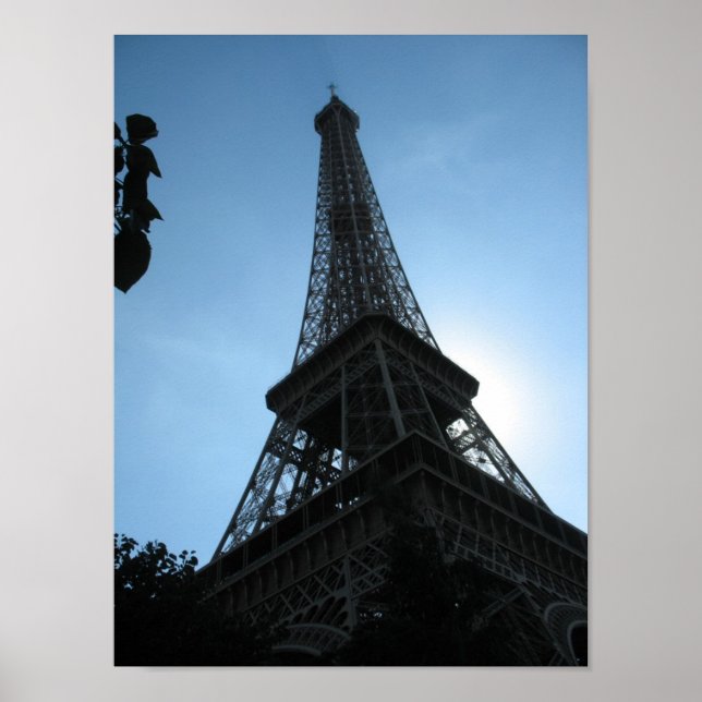 the Eiffel Tower, Paris, Sunrise Poster (Front)
