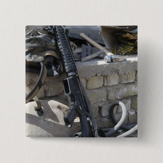 The equipment of a Marine Button (Front)