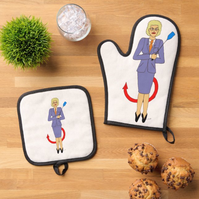 The Evil Teacher     Oven Mitt & Pot Holder Set (Top Down)