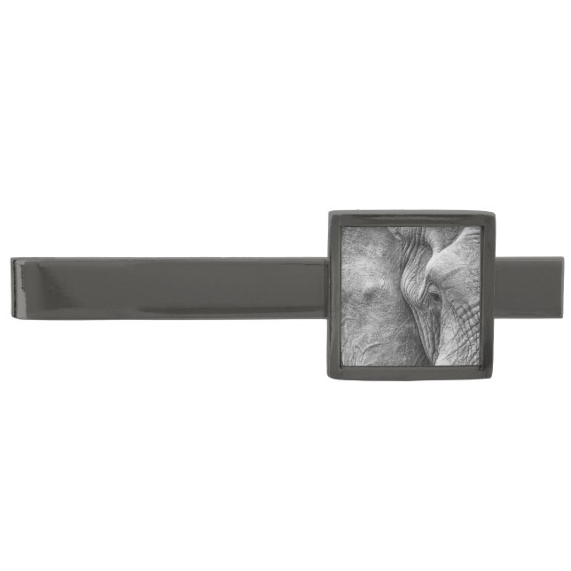 The eye of an elephant gunmetal finish tie bar (Front)