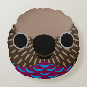 The face of a Red-fan parrot Round Pillow