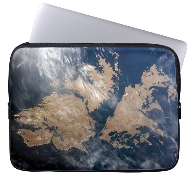 The Falkland Islands (Islas Malvinas). Laptop Sleeve (Front)