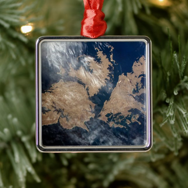 The Falkland Islands (Islas Malvinas). Metal Ornament (Tree)