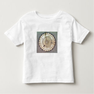 The first spring driven clock with fusee, view of toddler t-shirt