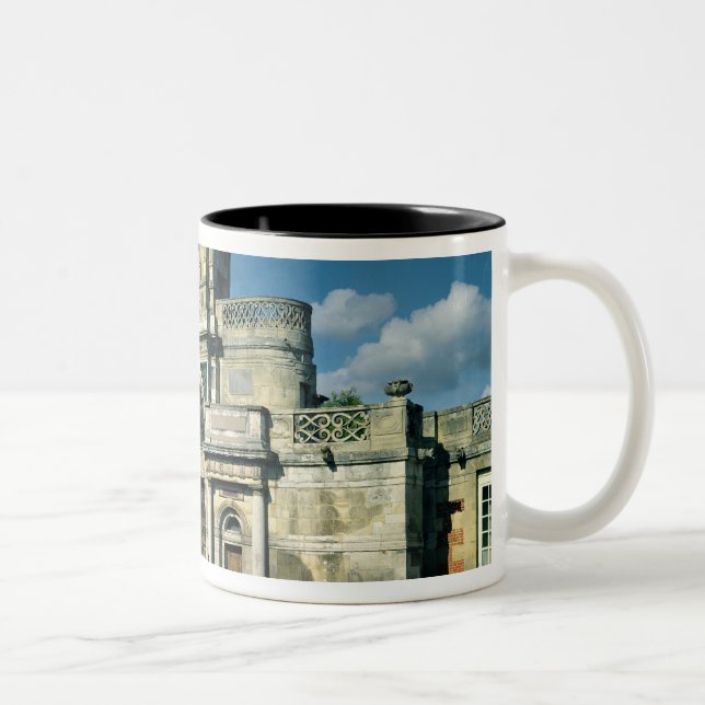 The gatehouse Two-Tone coffee mug (Right)