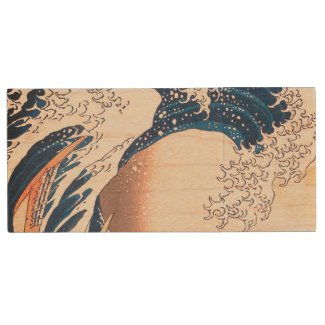 The Great Wave  - Japanese  art   Wood Flash Drive