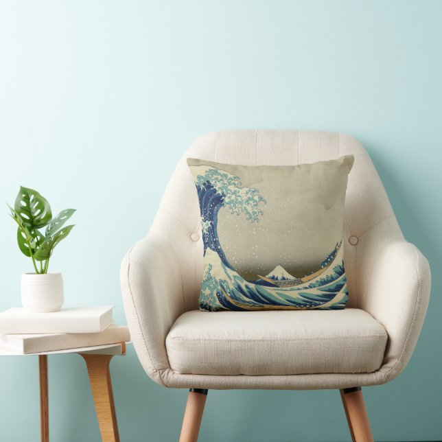 The Great Wave off Kanagawa- Famous Woodblock Throw Pillow (Chair)