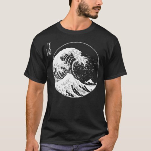 The Great Wave off Kanagawa Hokusai Japanese Art  T_Shirt