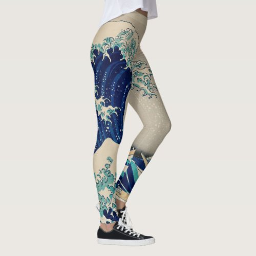 The Great Wave off Kanagawa Vintage Art Leggings