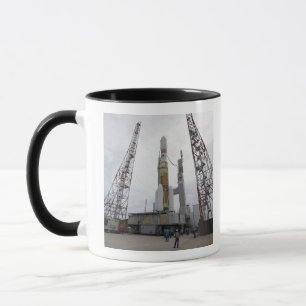 The H-IIB rocket on the launch pad Mug