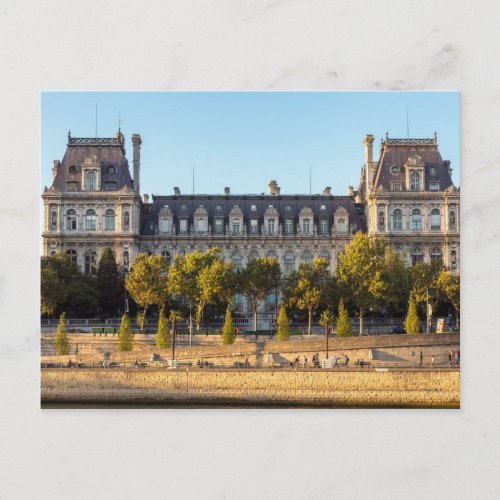 The Hotel de Ville in Paris France Postcard