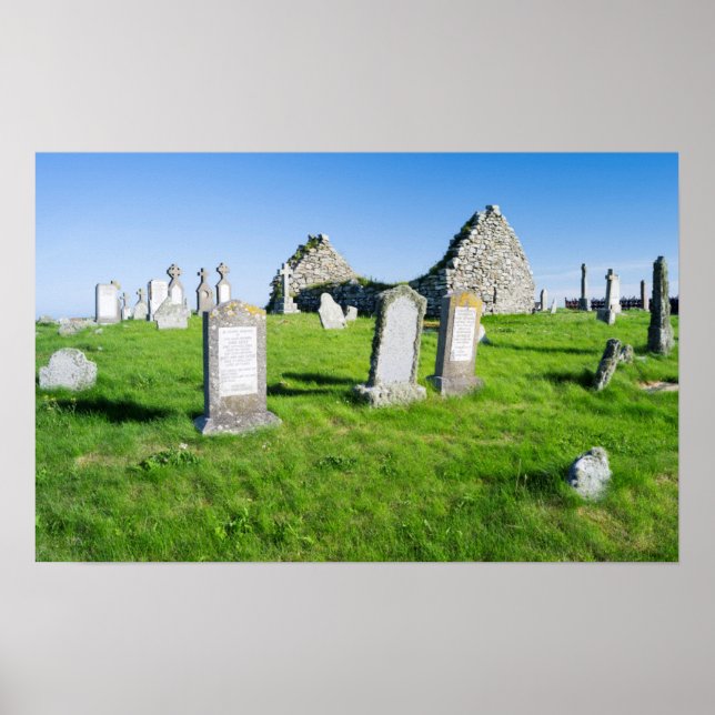 The island Benbecula (Beinn nam Fadhla) Poster (Front)