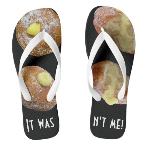 The It Wasnt Me Adult Flip Flops