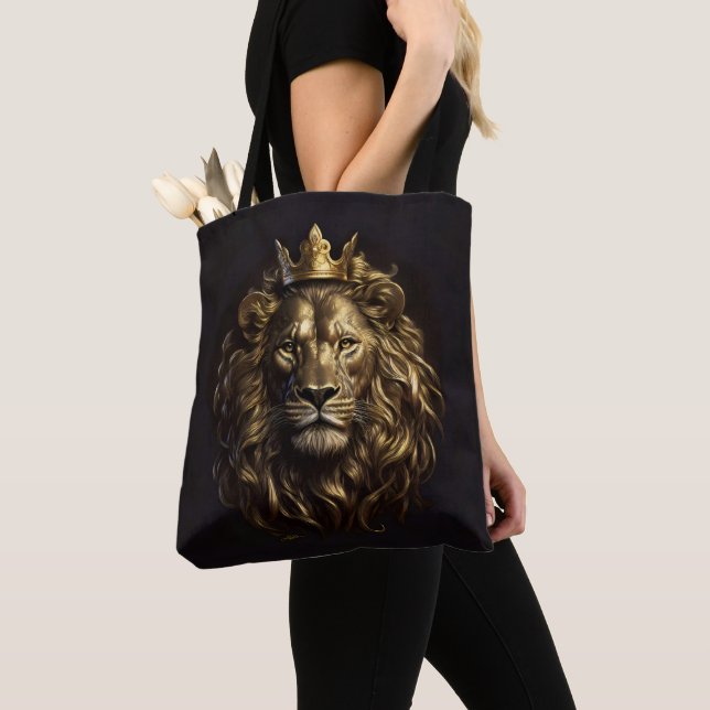 The King! The Not-So-Cowardly Lion of Oz Tote Bag (Close Up)