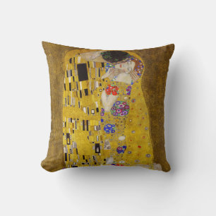 The Kiss - Gustav Klimt Throw Pillow