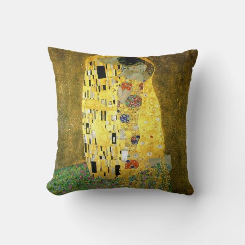 The Kiss  Gustav Klimt Throw Pillow