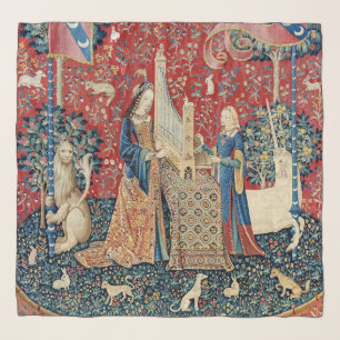 The Lady and the Unicorn, Hearing Scarf