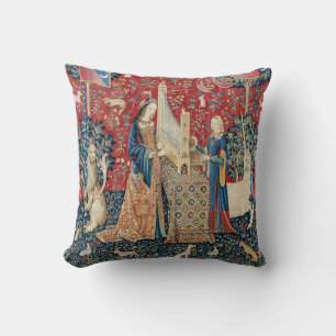 The Lady and the Unicorn, Hearing Throw Pillow
