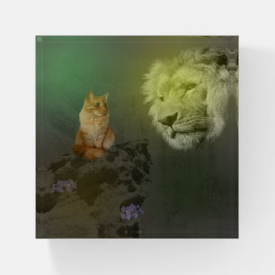 The Lion And The Cat, Paperweight